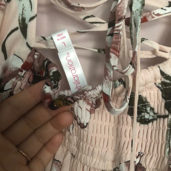 Dress - Picture 4 of 4